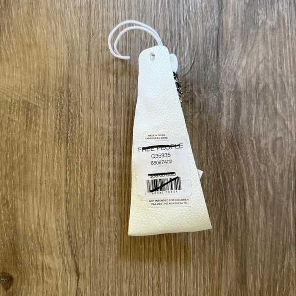 Free People Just What I Needed Ring Set in Silver Black Onyx NWT Missing 2 - Picture 4 of 4